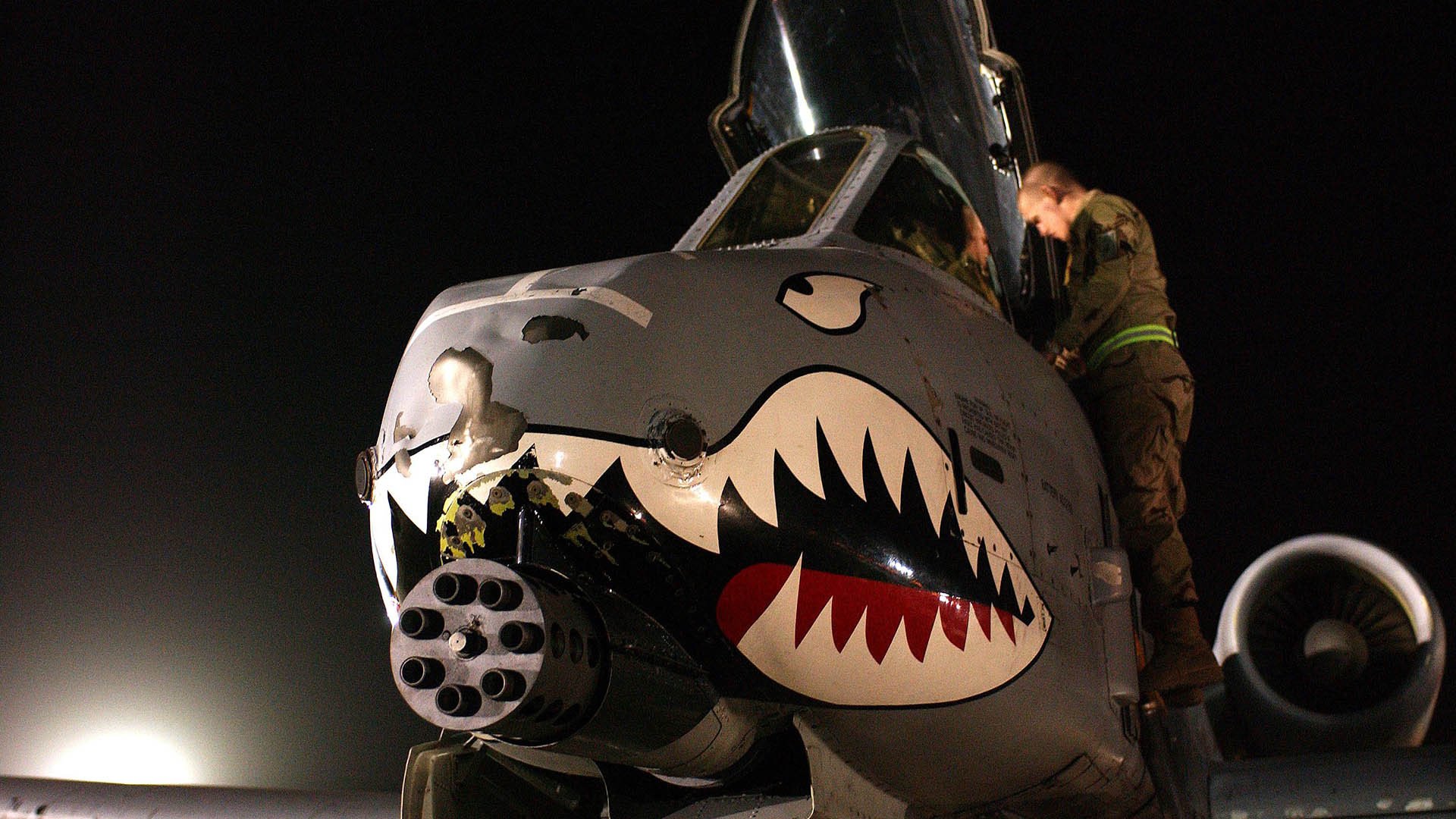 球门与篮筐之间，一场史无前例的决赛如何改写体育史