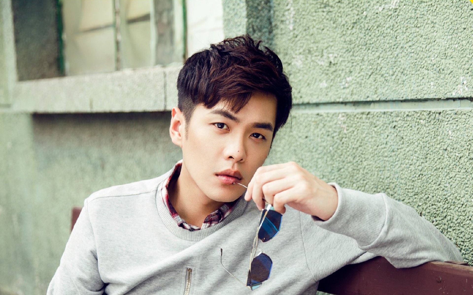 打破次元壁的篮球盛宴，当猛龙遭遇上海，库里才是真正的大场面先生