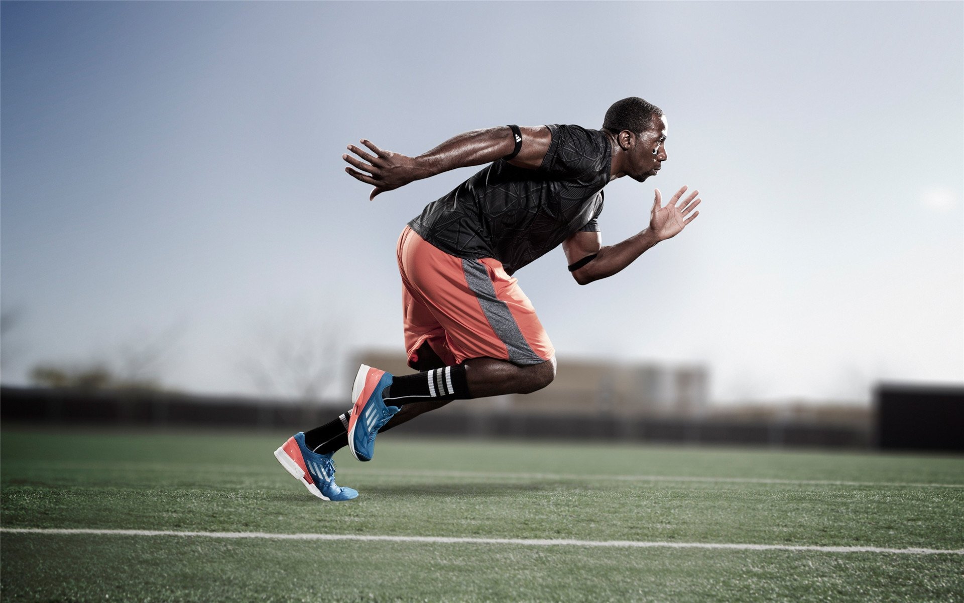 当安哥拉遇上贝蒂斯，一场平行宇宙的友谊赛，与福登的虚拟对决