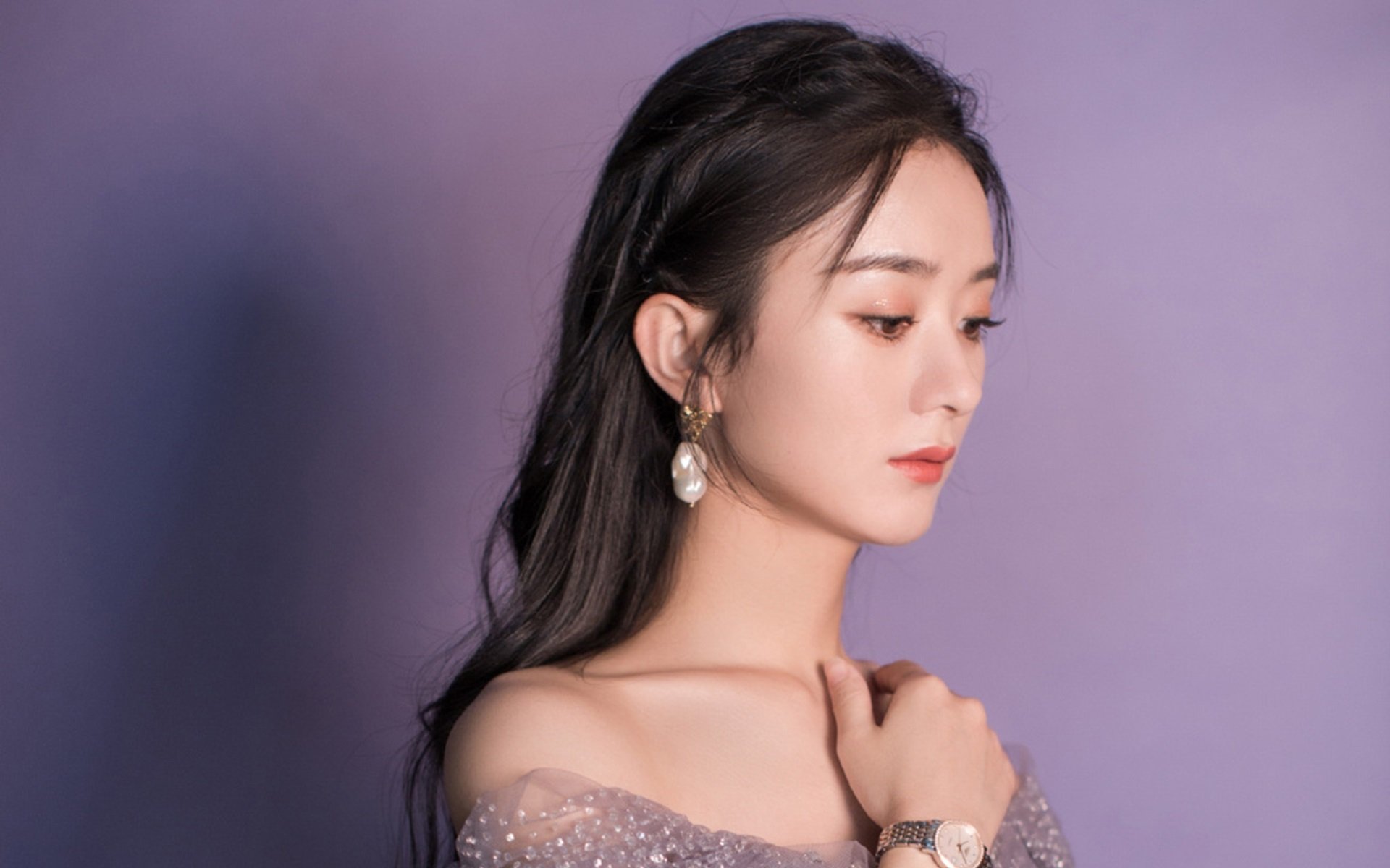 天蓝风暴席卷多哈,佩德里如空气般无处不在,乌拉圭以碾压定义何为攻守转换的艺术
